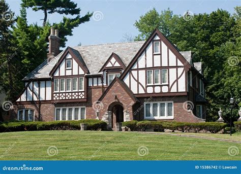 building tudor style|traditional tudor house.